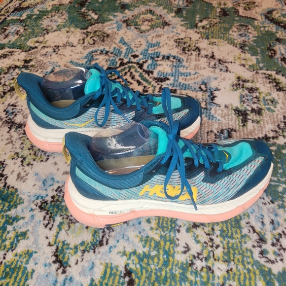 Hoka One Mafate Speed 4 Trail Running Vibrant Colored Shoes, Size 9 Womens - Picture 2 of 10